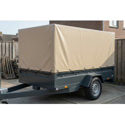 Bâche sur mesure pour remorque